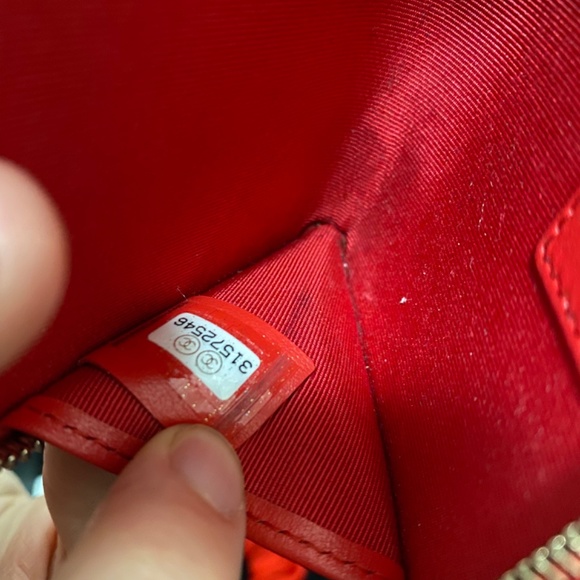 Chanel O Key Case - Picture 6 of 6